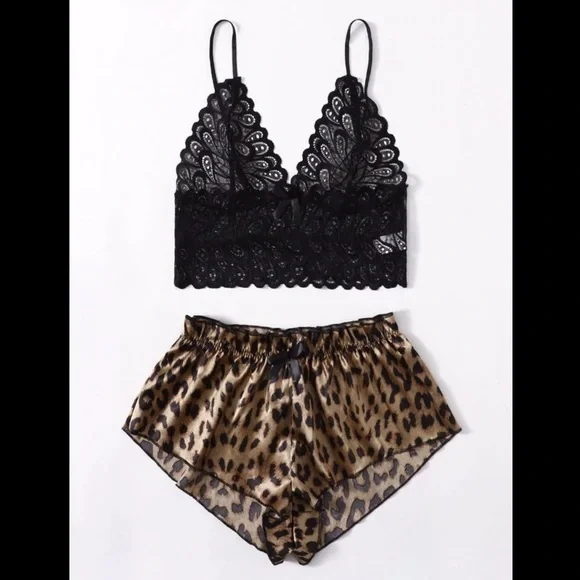 Black & Leopard Print, Lace and Satin, Lingerie Set - Picture 2 of 6